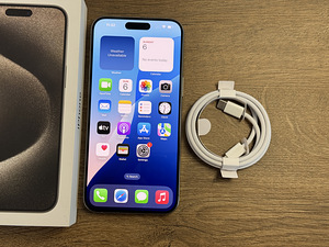 Apple iPhone 15 Pro Max 256gb, Natural Titanium (1 foto / 3)