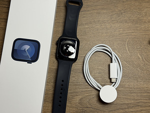 Apple Watch Series 9, 45mm, Midnight GPS (3 foto / 3)