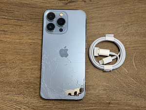 Apple iPhone 13 Pro 128gb, Sierra Blue (3 foto / 3)