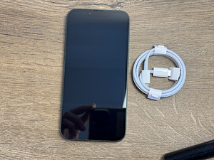 Apple iPhone 13 128gb, Green (2 foto / 3)