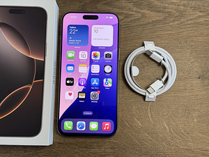 Apple iPhone 16 Pro Max 256gb, Desert Titanium (1 foto / 3)