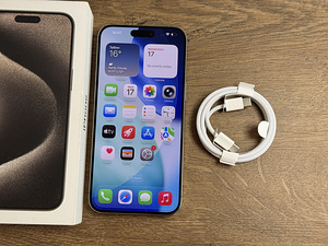 Apple iPhone 15 Pro Max 256gb, Natural Titanium (1 foto / 3)
