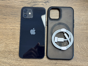 Apple iPhone 12 64gb, Black (3 foto / 3)