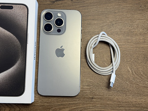 Apple iPhone 15 Pro 128gb, Natural Titanium (3 foto / 3)