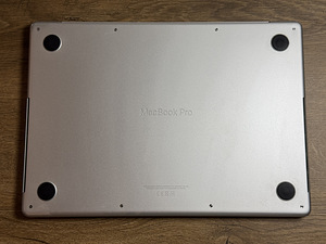 Apple Macbook M1 Pro 16gb/512gb (14-inch, 2021), Silver (3 foto / 3)