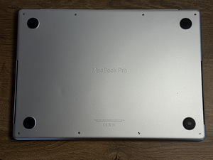 Apple Macbook M1 Pro 16gb/1TB (14-inch, 2021), Silver INT (3 foto / 3)