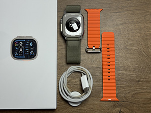Apple Watch Ultra 2nd Generation, 49mm, Titanium (3 foto / 3)