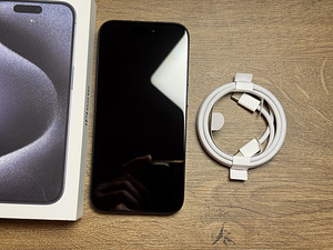 Apple iPhone 15 Pro 256gb, Blue Titanium (e-sim) (2 фото из 3)