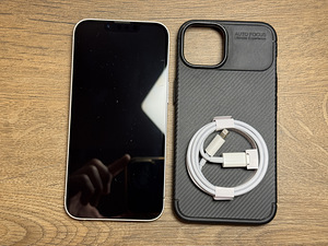 Apple iPhone 13 128gb, Starlight (2 foto / 3)