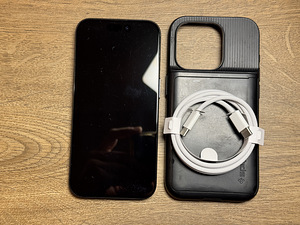 Apple iPhone 15 Pro 128gb, Blue Titanium (2 foto / 3)