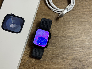 Apple Watch Series 9, 41mm, Midnight (1 foto / 3)