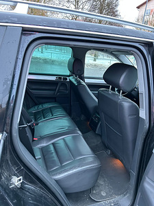VW Touareg 3.0 2007 (6 foto / 10)