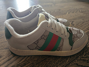 Gucci (5 фото из 7)