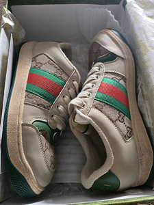 Gucci (4 фото из 7)