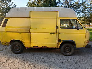VW Transporter (2 foto / 6)