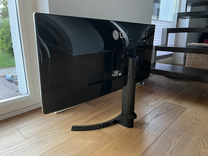 LG 34" монитор (2 фото из 5)