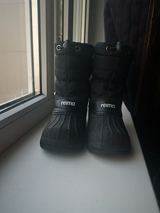 Зимние сапоги reima (2 фото из 3)