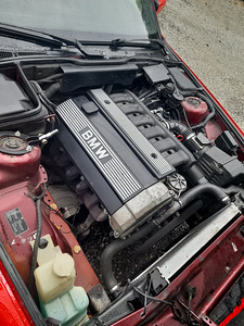 BMW e34 520(vahel2.5 141kw) (5 foto / 13)