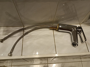 Hansgrohe valamu segisti (2 foto / 2)