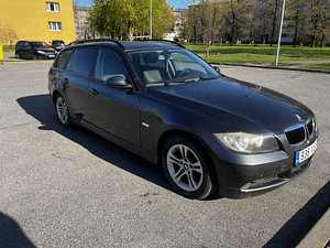 БМВ 320 Автомат 2006 (12 фото из 15)