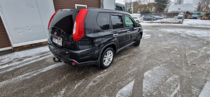 Nissan X-Trail 2.0 127 kW (13 foto / 13)