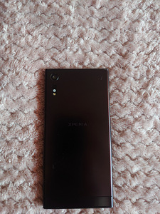 Sony Xperia XZ (3 foto / 3)