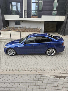 BMW 330i M-pakett (5 foto / 10)