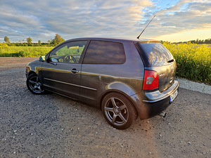 VW Polo 1.9 TDI 74kw (1 foto / 10)