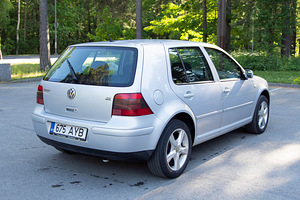 Volkswagen Golf 4 1.6 74kw (6 foto / 13)