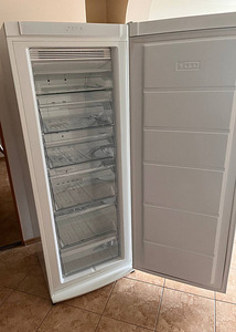 Sügavkülmik Electrolux (1 foto / 3)