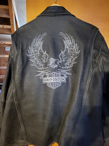 Продам Harley куртку (3 фото из 3)