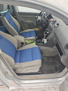 Продается Volkswagen Caddy 2004 1.9TDi 77kW (5 фото из 10)