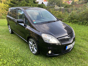Opel Zafira OPC (5 foto / 10)