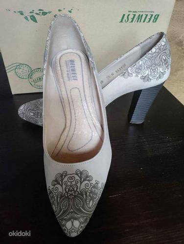 Продам Туфли Belwest