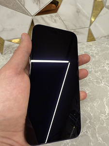 iPhone 14 Pro Max 128GB (2 foto / 3)