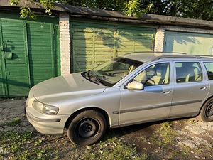 Вольво в70 (2 фото из 4)