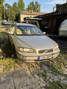 Вольво в70 (3 фото из 4)