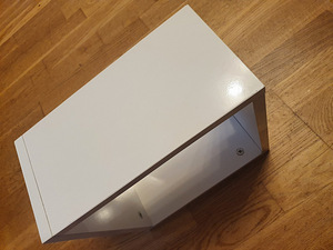 Kuubikukujulised seinariiulid 4tk kõrgläikega valge 30x15x30 (3 foto / 5)