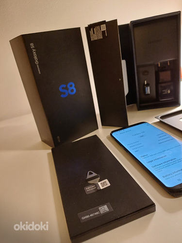 Samsung Galaxy S8 (64 GB) Midnight Black (фото #9)
