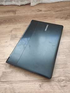 Samsung RC710 sülearvuti (3 foto / 4)