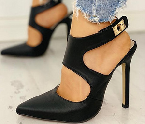 Naiste mustad kingad