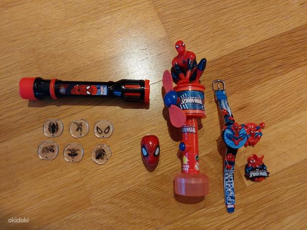 Spiderman fännile: taskulamp, käekell, ventilaator ja hambah (foto #1)