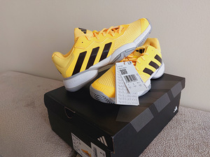 Uued Adidas Barricade Junior tennise tossud, s 36.5 (1 foto / 3)