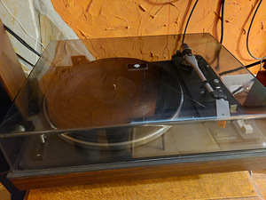 Винил.проигрыватель Kenwood , Thorens, Scott, Dual (4 фото из 10)