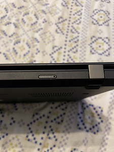 Lenovo T490 16GB/1TB i5 8.gen (7 foto / 10)