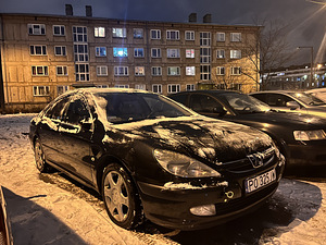 Peugeot 607 Elegance (1 фото из 8)