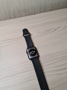 Apple Watch 3, 42mm,Space Grey, GPS. (3 foto / 4)