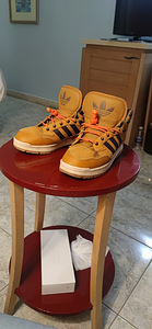 Adidase tossud (2 foto / 6)