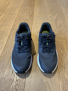 Poiste tossud Nike (2 foto / 4)