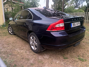Volvo S80 2007 2.5L 147kw (1 foto / 8)